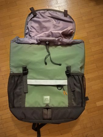 Praktischer Rucksack für Sommerausflüge - perfekt für Wander