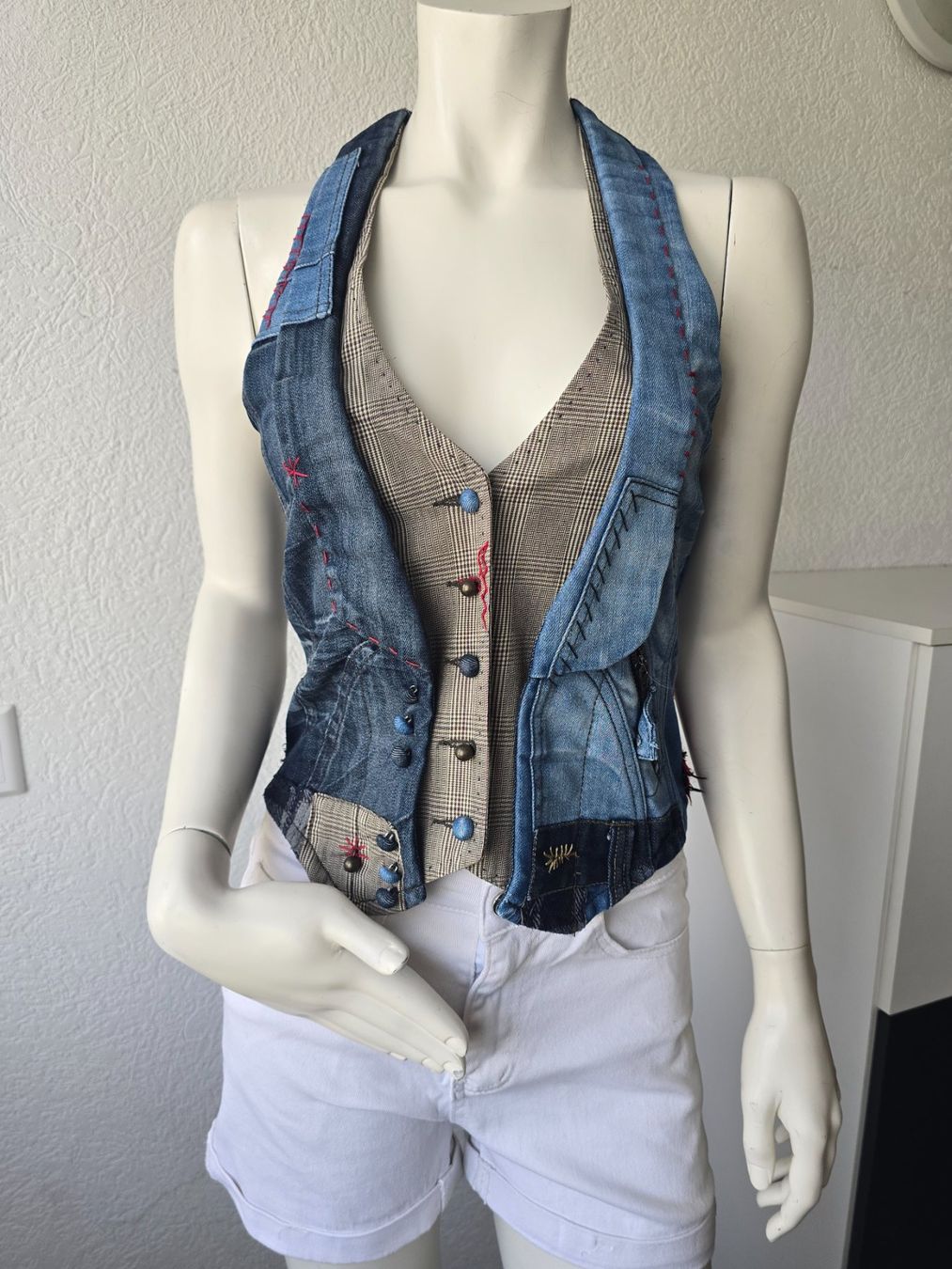Desigual Gilets & Westen: DESIGUAL gilet taille S – Gebraucht aus Les Verrières von kitel79 4