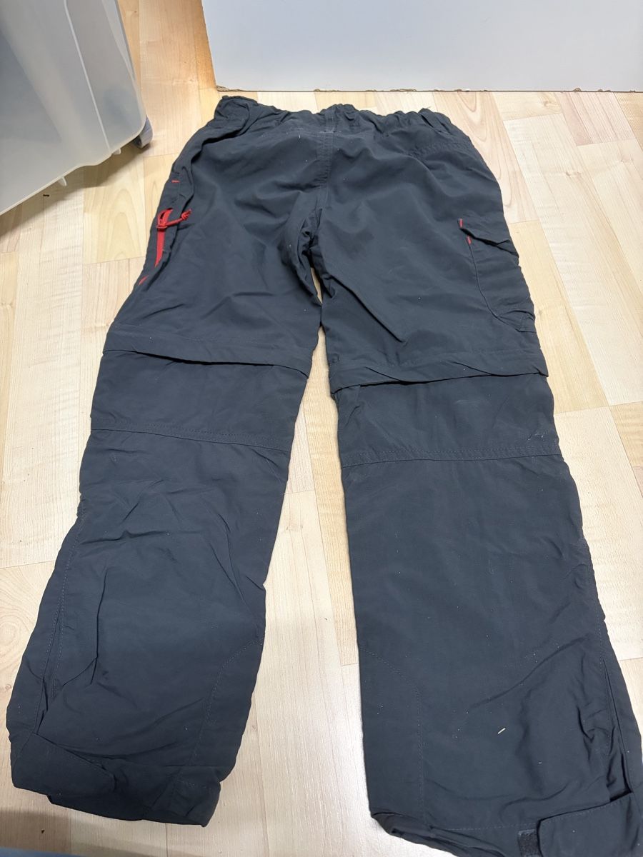 Decathlon Pantaloni: Wanderhose Grösse 132 – Nuovo (secondo la descrizione) da Granges-Paccot venduto da Fwaeber 1