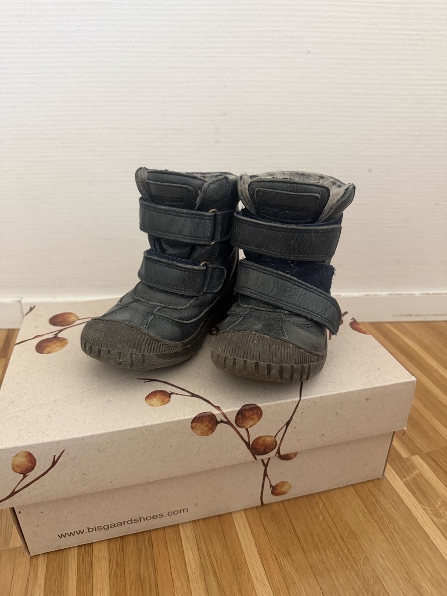 Bisgaard Scarpe per ragazzi: Winterschuhe Bisgaard Gr 24/25, Leder/Wolle – Usato da Zürich venduto da Freudefant