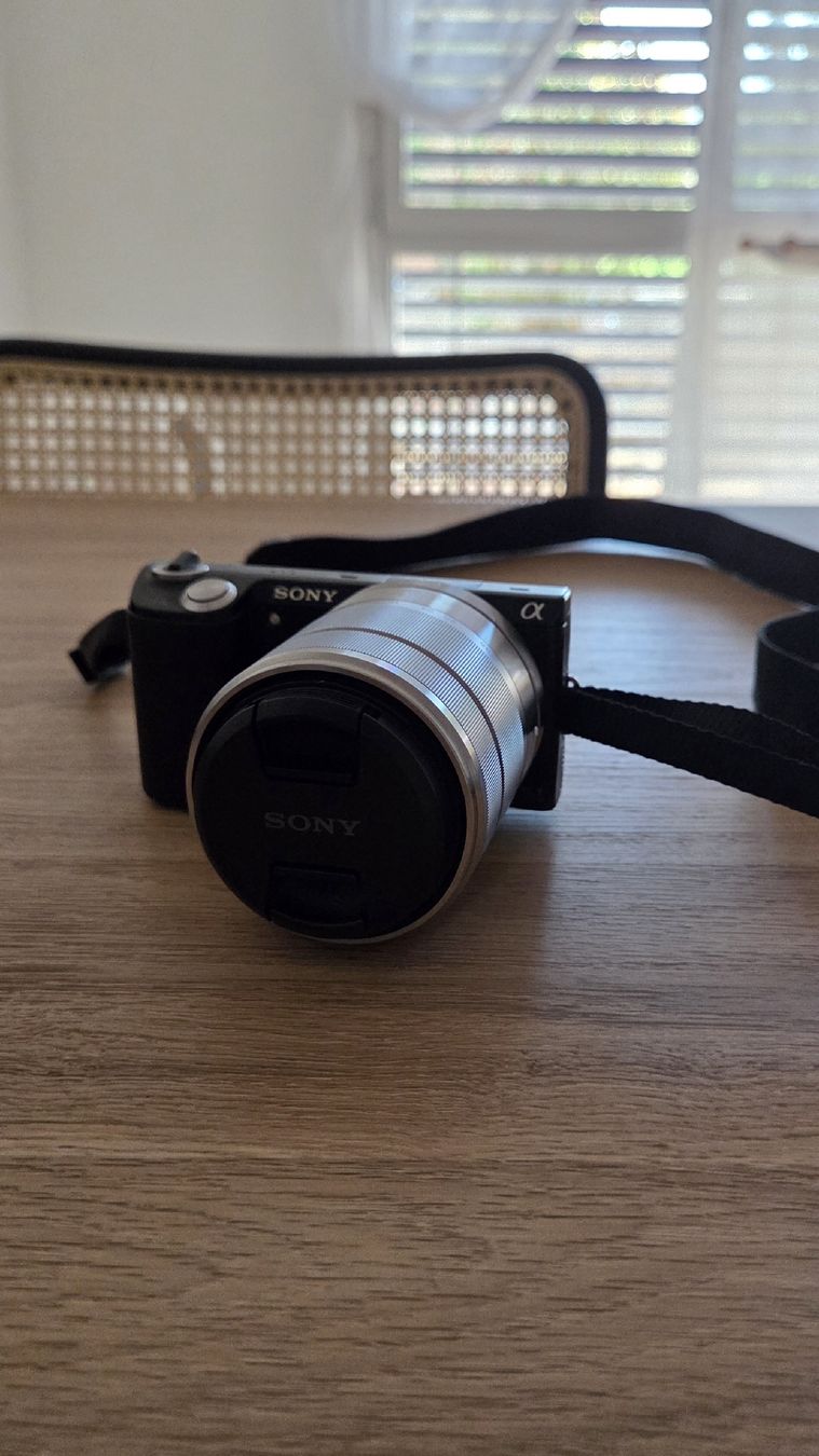 Sony Appareil photo: Sony NEX-5N mit 18–55mm OSS – D'occasion à Pratteln par Evolet.01