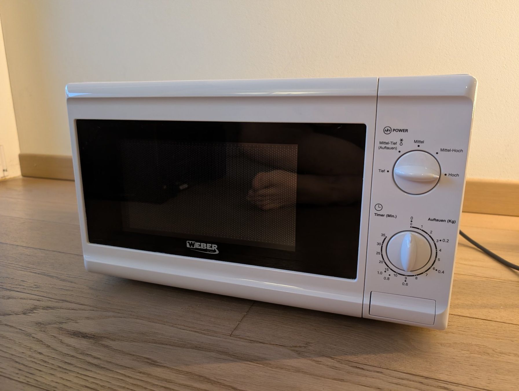 Weber Elettrodomestici da cucina: Weber Mikrowelle – Usato da Buchs SG venduto da MonopolyMoney