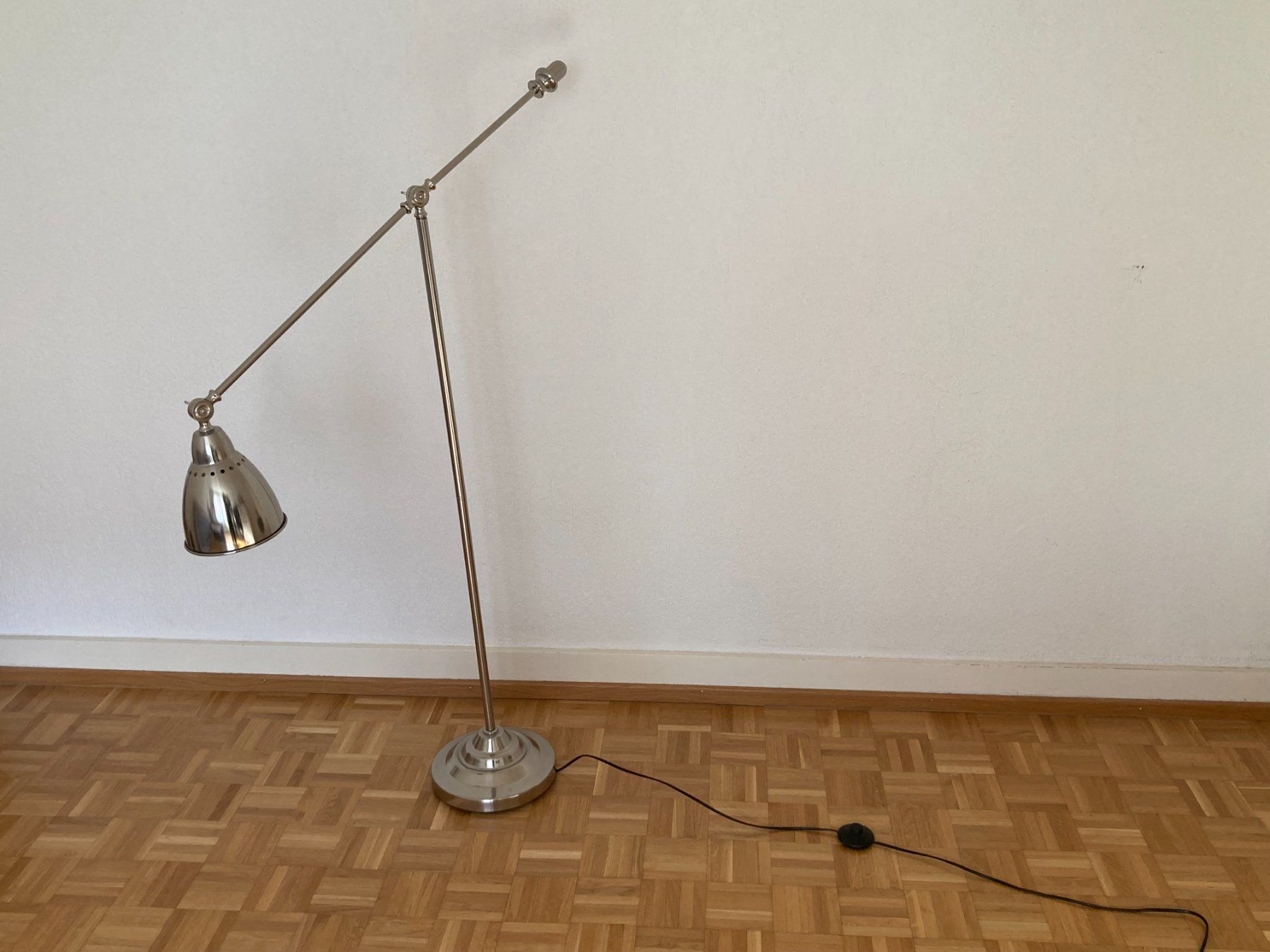 Lampade: Metal Floor Lamp – Usato da Zürich venduto da riviere_riviere 1