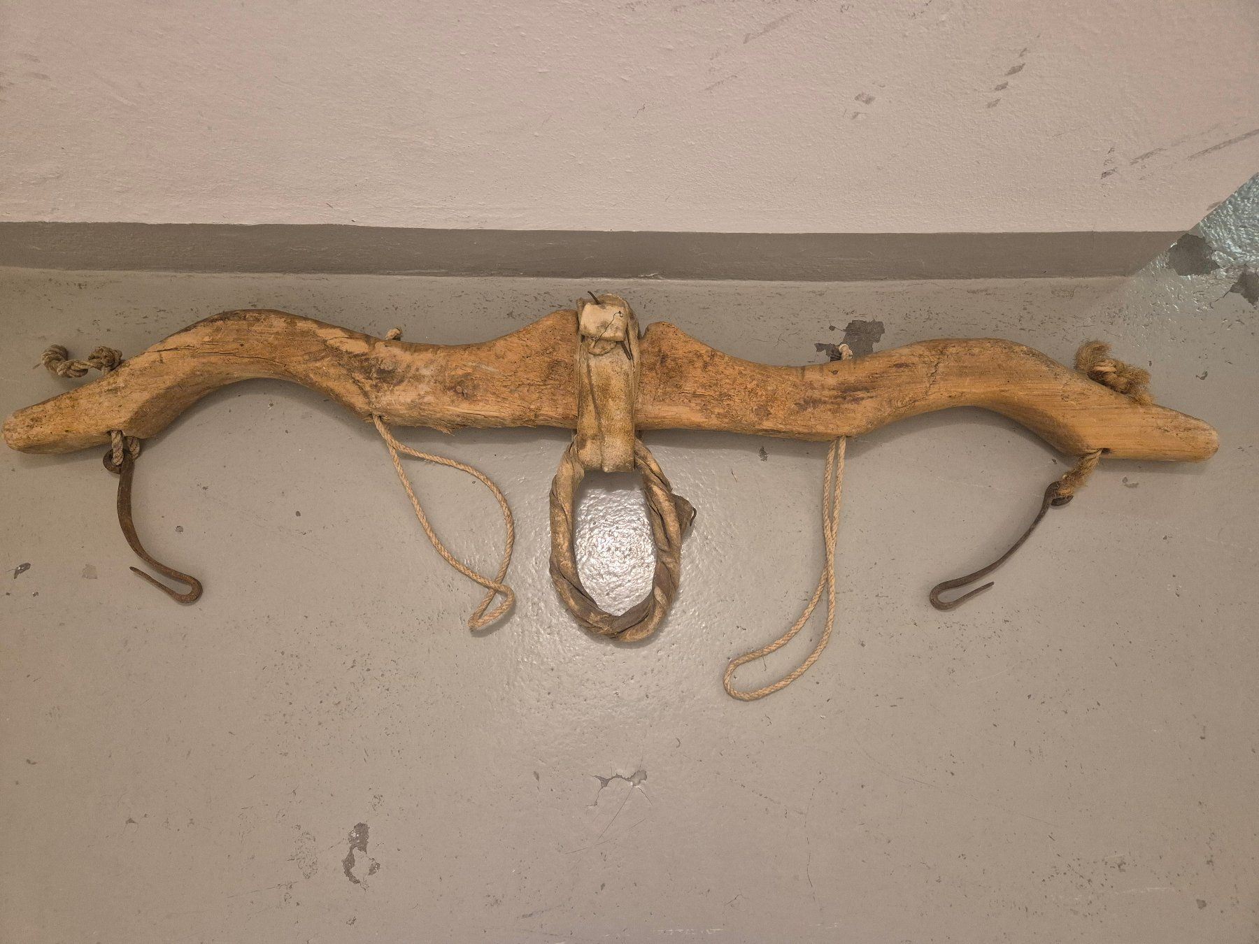 Holzartikel: Altes Joch gebraucht, Orignaler Zustand – Gebraucht aus Chur von hands_on