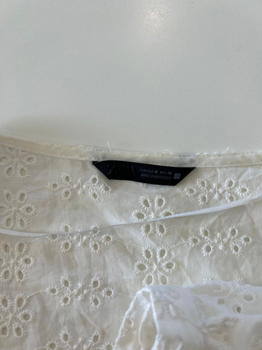 Zara Top: Top blanc estival – Nuovo (secondo la descrizione) da Chambésy venduto da mcl_7jtf 1
