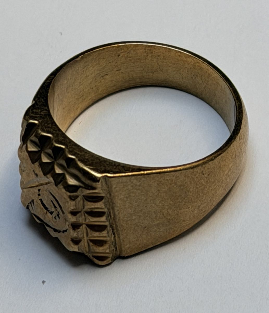 Anelli: Bague chevalire dorée 14.14g vintage – Usato da La Tour-de-Trème venduto da Ahamaya 4