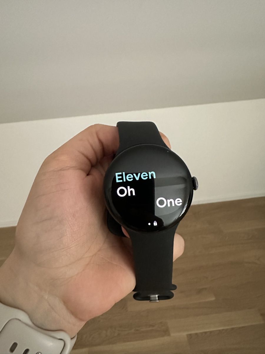Google Smartwatch: GooglePixel Watch 4 Schwarz 4G mit Ladekabel, einwandfrei!  – Usato da Weiningen TG venduto da MelCen96 4
