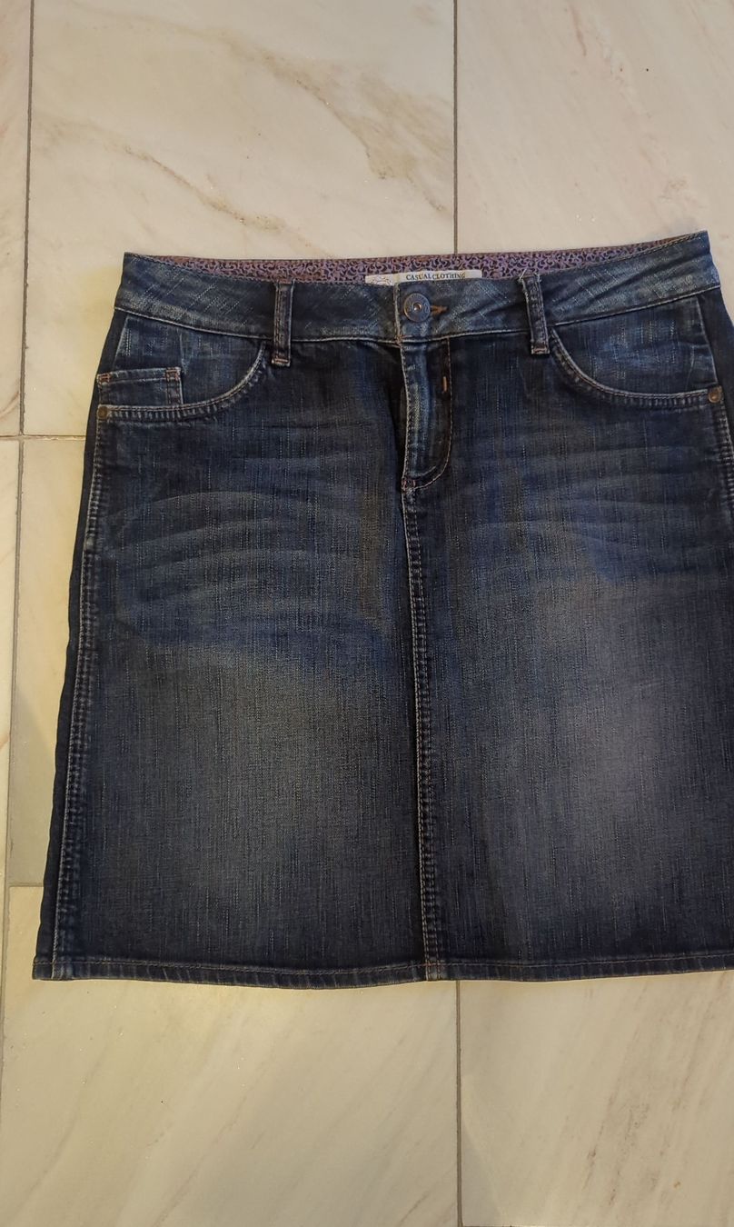 Esprit Gonne: Dunkelblauer Jeansrock Gr. 38, Esprit – Usato da Neuheim venduto da sh0_gbz7
