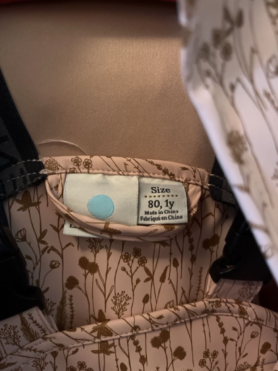 Ensembles: Jacke mit Blumenmuster Grösse S gebraucht – D'occasion à Zürich par budgie7 1
