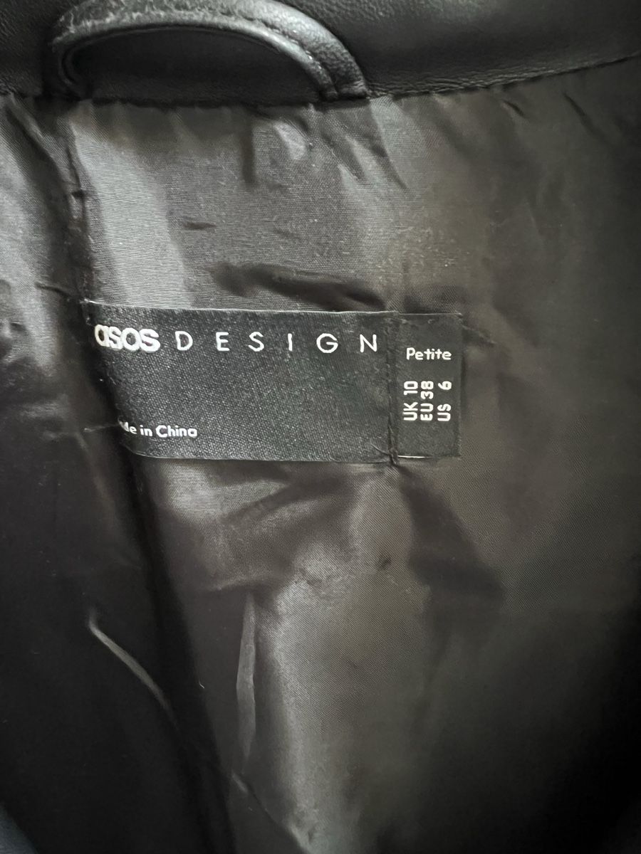 Asos Gilet & Giacche senza maniche: ASOS Design Weste, Gr. 38 Schwarz – Nuovo (secondo la descrizione) da Kirchberg BE venduto da lea_kb6y 2