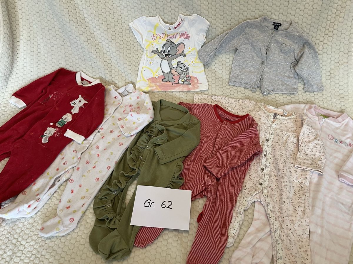 Ensembles coordonnés: Kleiderpaket Gr.62 – D'occasion à baden par jessgold 1