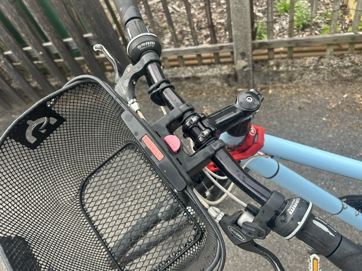 MTB Cycletech Biciclette: MTB cycltech Damenfahrrad hellblau, Korb, Gepäckträger – Usato da Spiegel b. Bern venduto da ell_8gm5 2