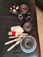 Patisserie, Ausstechformen, Pinsel, Hörner, Nusszange usw.
