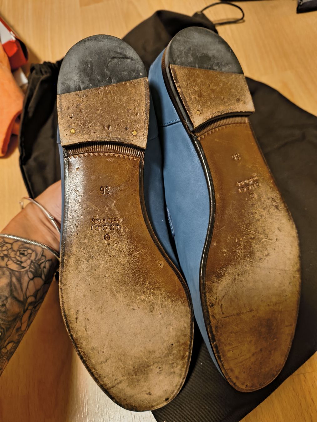 Gucci Scarpe da donna: Gucci Loafer hellblau Leder Grösse 36 – Nuovo (secondo la descrizione) da Zürich venduto da laribuechel 4