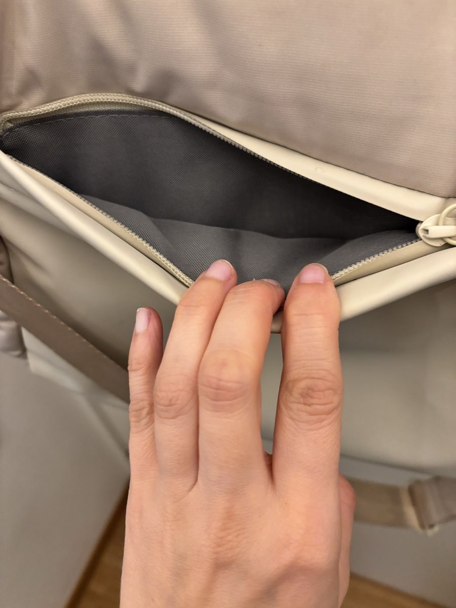Kapten & Son Taschen für Damen: Kapten & Son Hellvi Cloud Medium Tasche – Gebraucht aus St. Gallen von heartbug 9