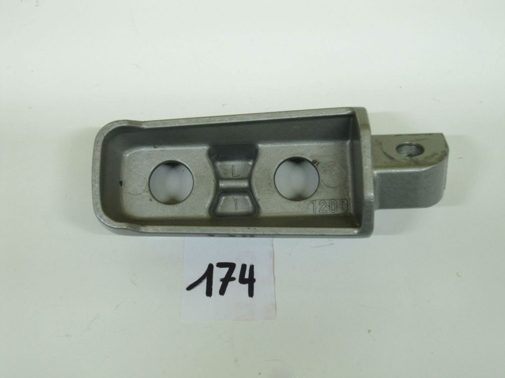 Kawasaki Fussraste VN / EN  34028-1406 3