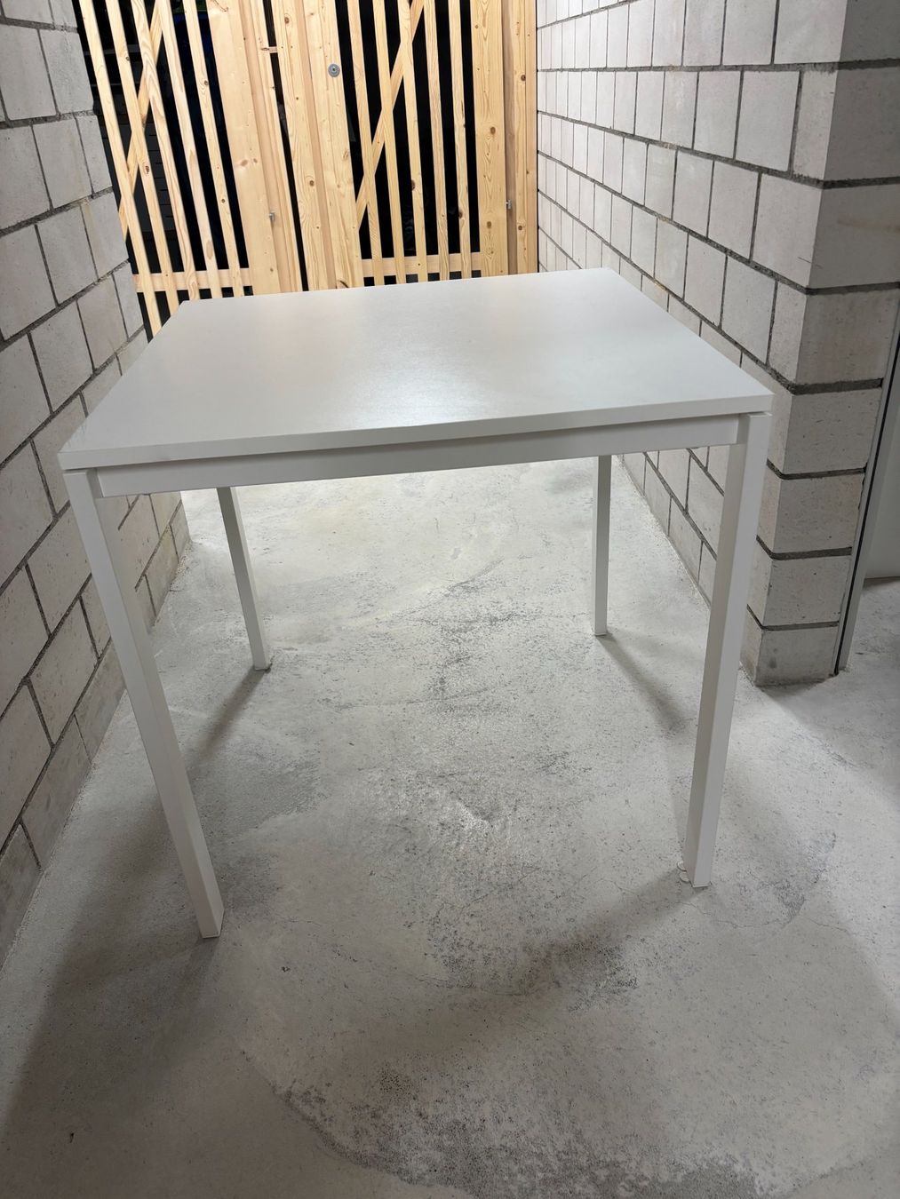 Ikea Tavoli: Weisser Tisch IKEA – Usato da Unterentfelden venduto da luc_5d8t 2