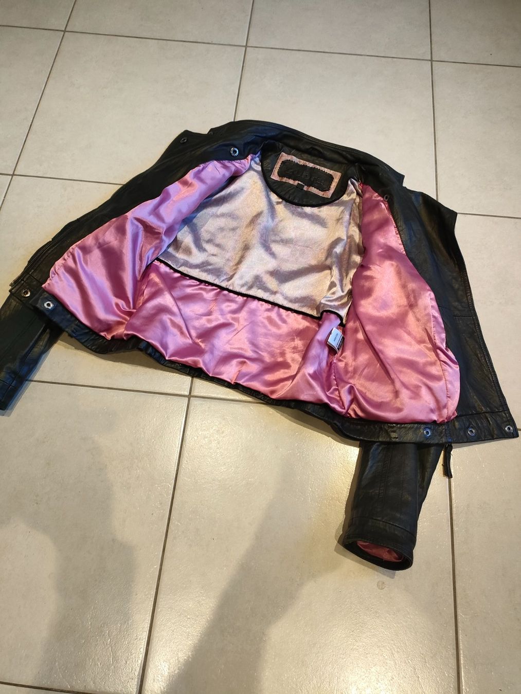 Zebra Giacche: Lederjacke Gr.38 top Zustand – Usato da Adelboden venduto da Lammhult 1