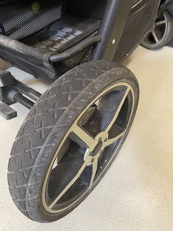 Hartan Kinderwagen: Kinderwagen Hartan – Gebraucht aus Kleindöttingen von Sandrasueneli 3