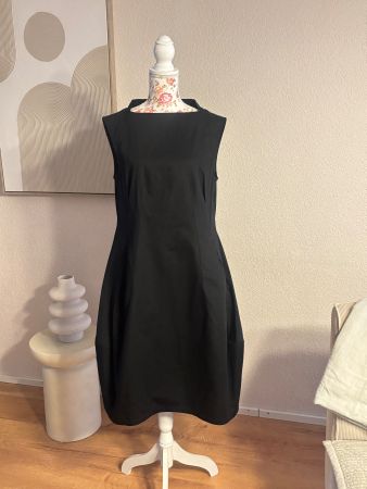 Khaterhe Shirvany Berlin Ballonkleid Puristisch 100% Baumwo