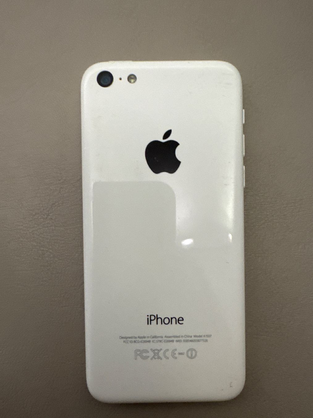 Apple Portables: iPhone 5C – Défectueux à Adliswil par Busys 1