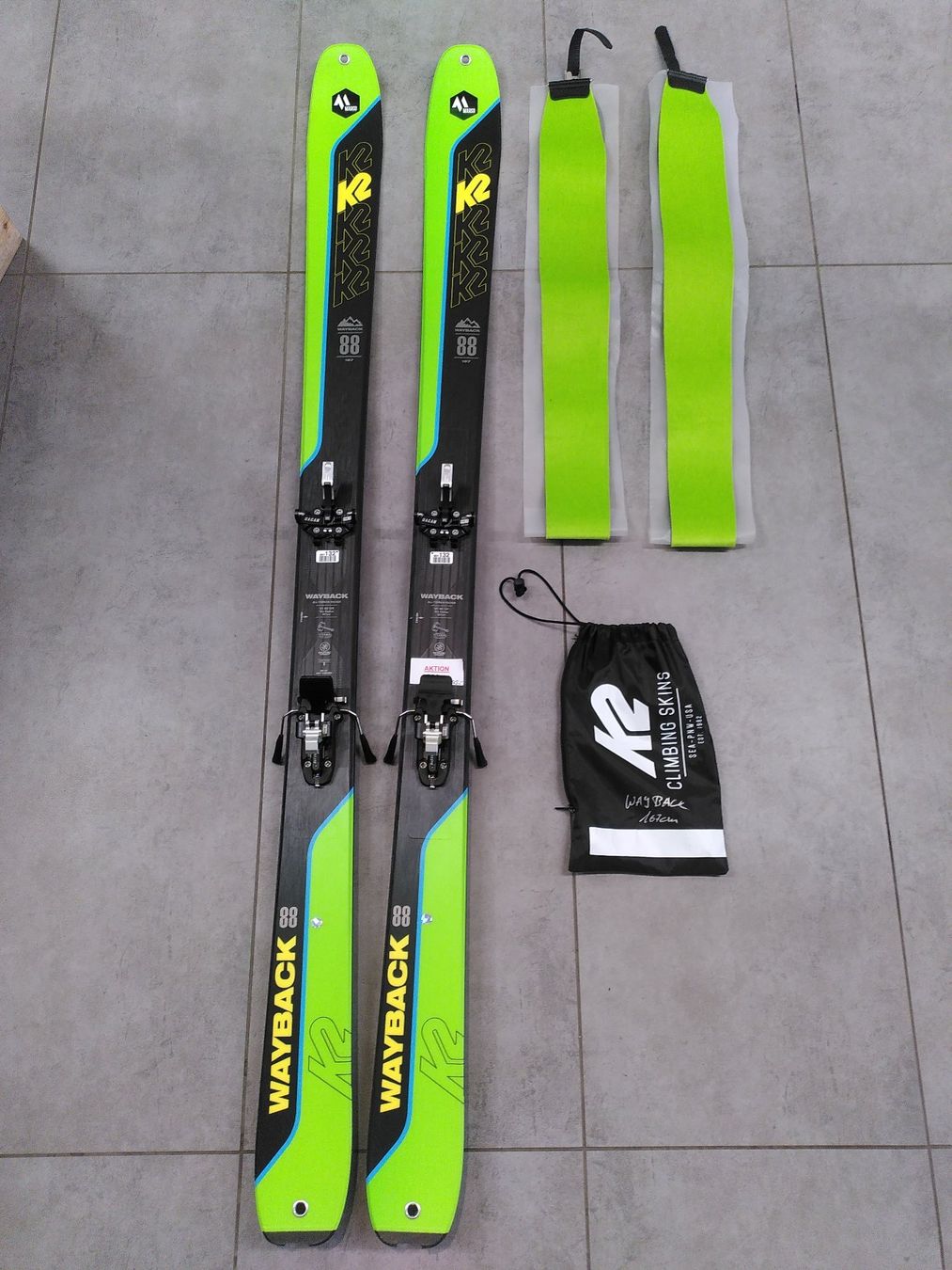 K2 Skis: Skitourenset K2 Wayback 88W 153cm – Neu und originalverpackt aus Scuol von Marco-Sport-Scuol