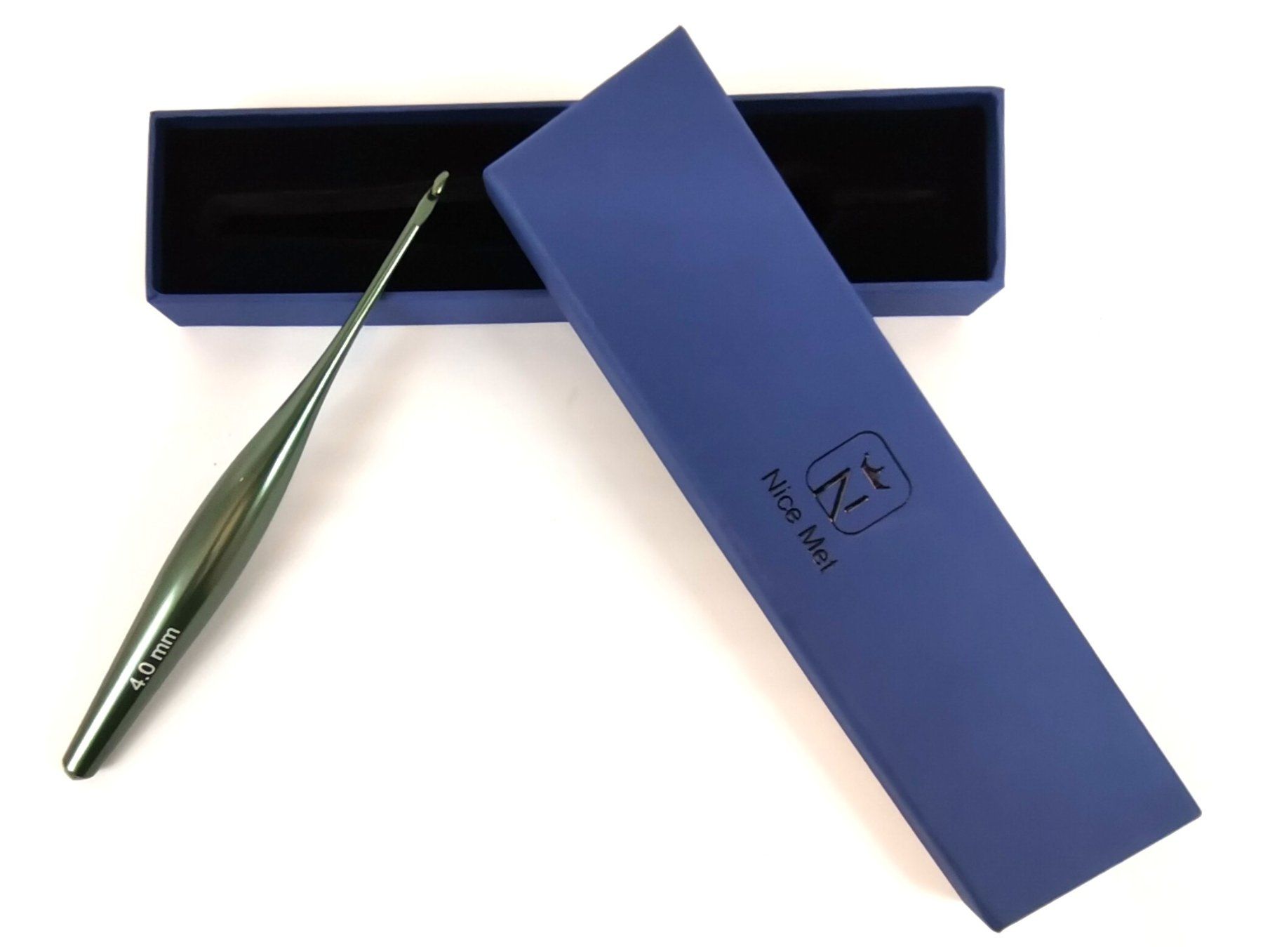 Ferri: NICE MET Häkelnadel 4.0 mm mit Schachtel – Usato da Schaffhausen venduto da Restwert_SH 1