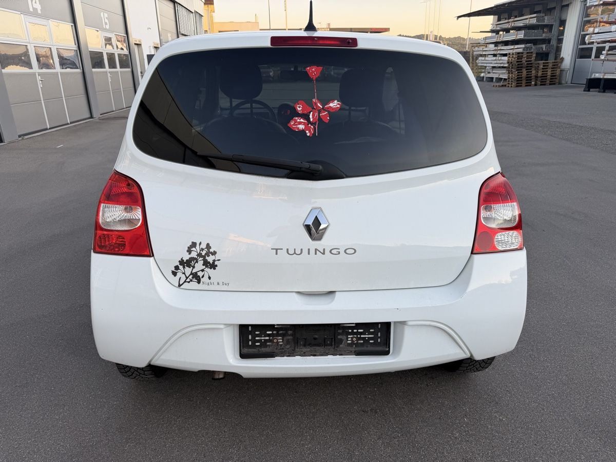 Renault Autos: Renault Twingo 1.2 – D'occasion à Kreuzlingen par PTM_X 3