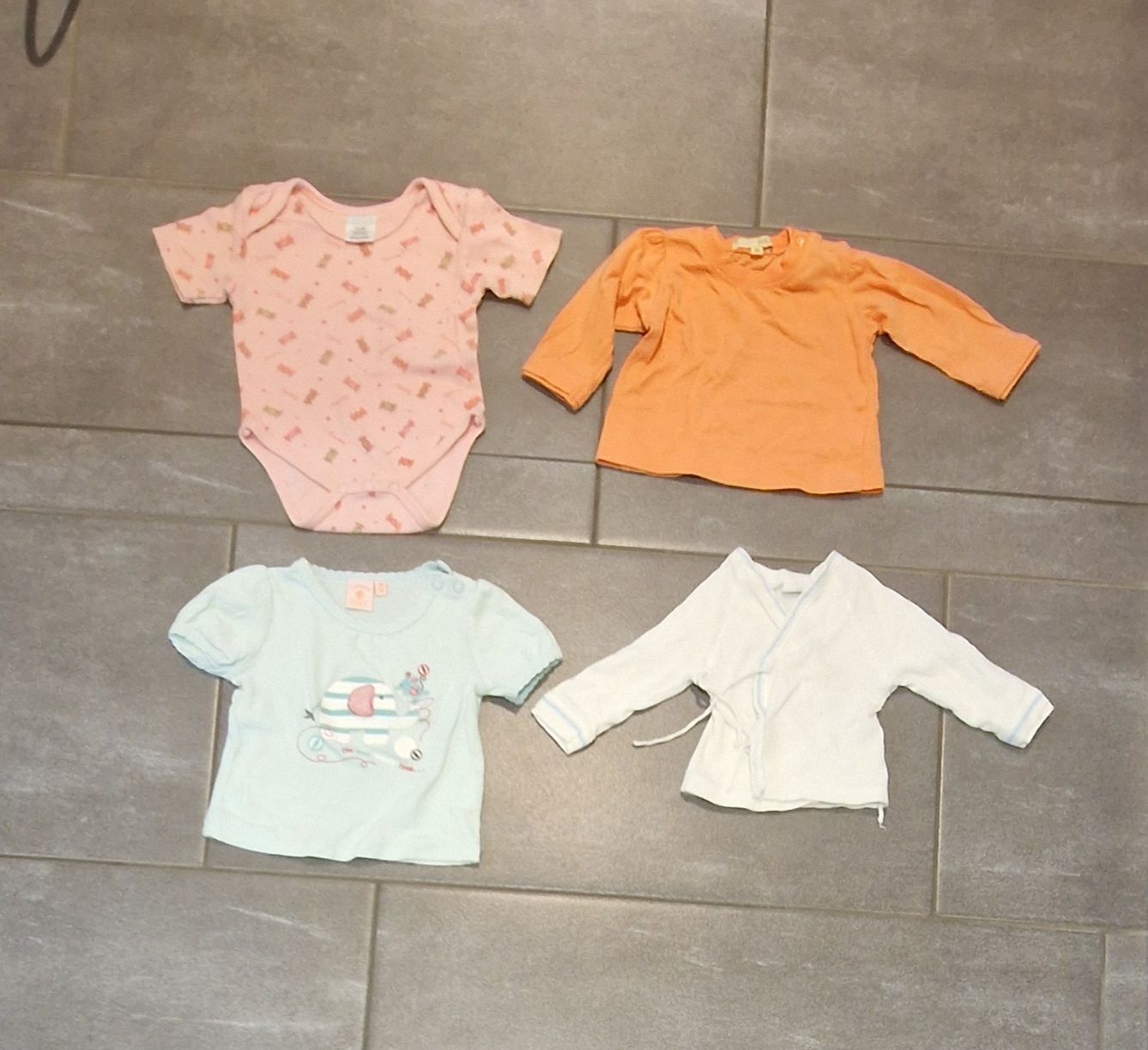 Lotti & Set di vestiti: Kleiderpaket 50/56 – Usato da Ohmstal venduto da wil_xp75