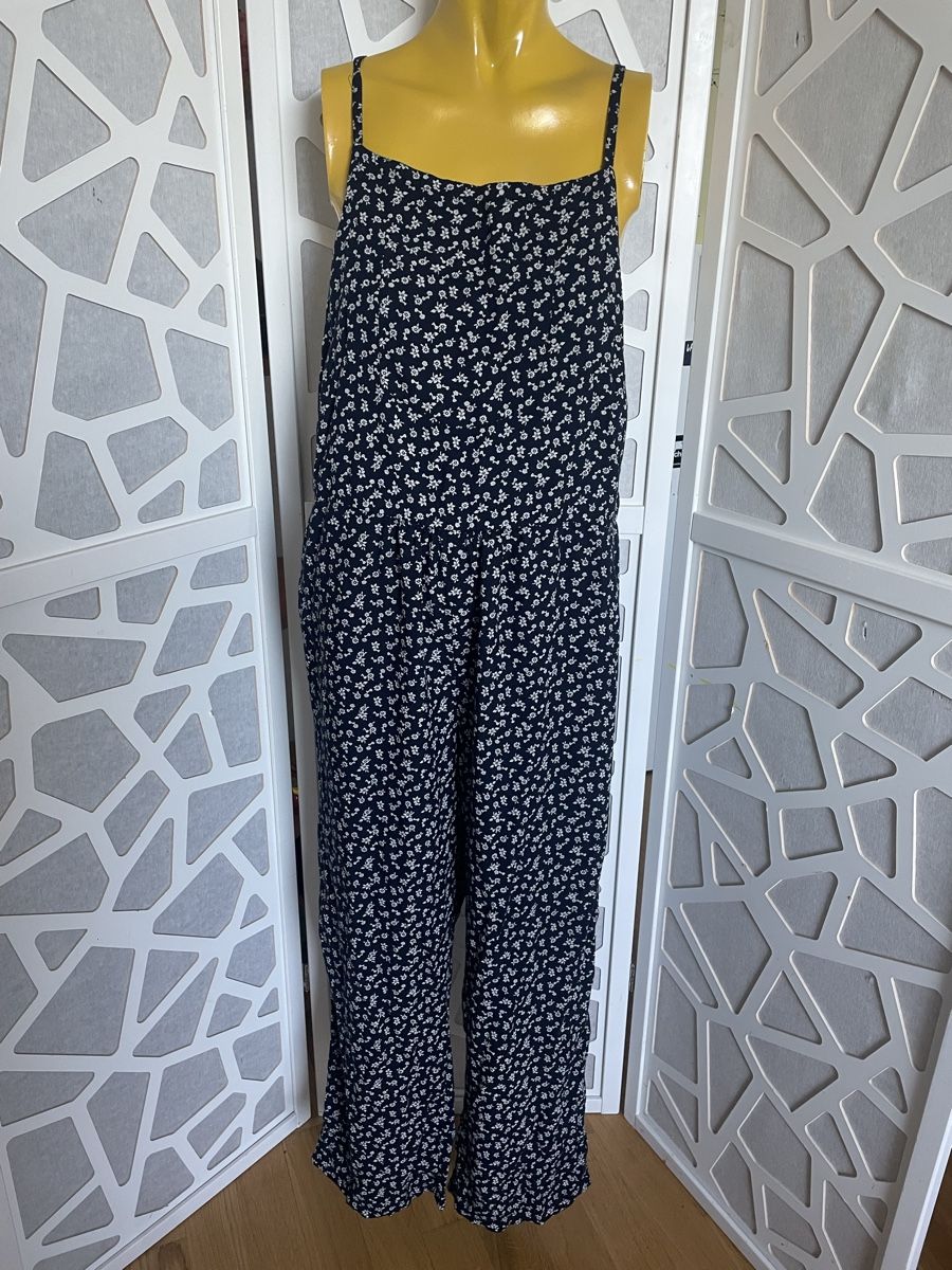 Tute: Combinaison bleue fleurie - taille M – Usato da Troinex venduto da Irisglo 1