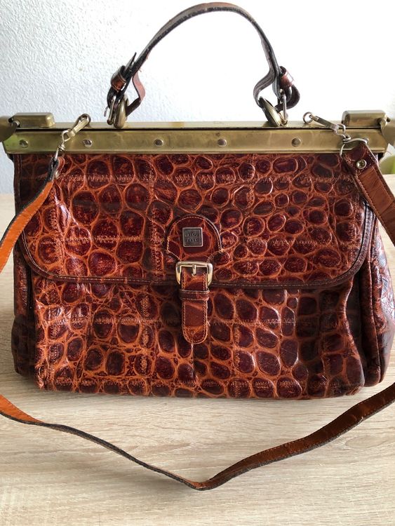 Sac Bandoulière Vintage DESMO En Cuir Rouge - Ancien Modèle JC Monderer - Occasion
