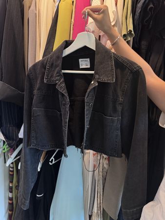 Lefties, petite veste crop top