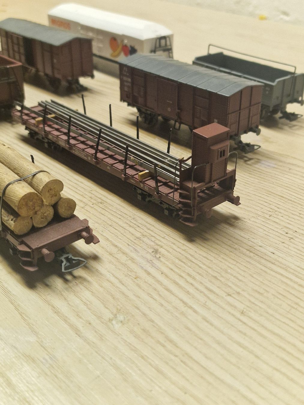 Rivarossi Modellini di ferrovie: Eisenbahn Güterwagen Rivarossi HO  – Usato da Herzogenbuchsee venduto da ioa_zcm6 1