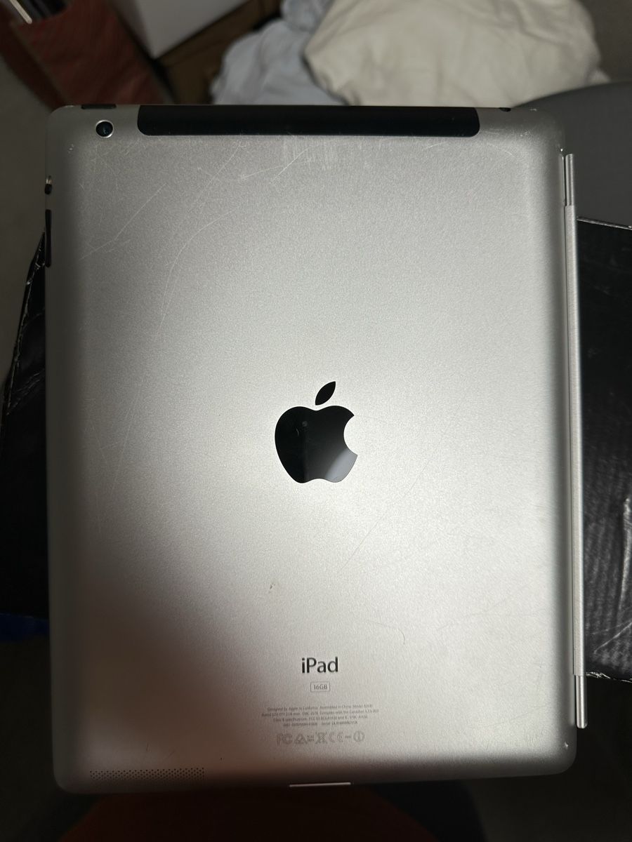 Apple Tablet PC: Ipad – Gebraucht aus aarau von akiii 1