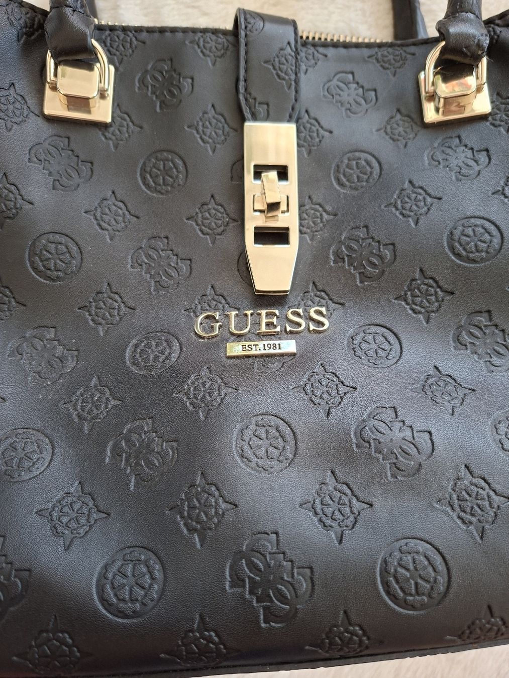 Guess Borse da donna: Sac à main GUESS – Usato da Renens VD venduto da ser_j2fn 5