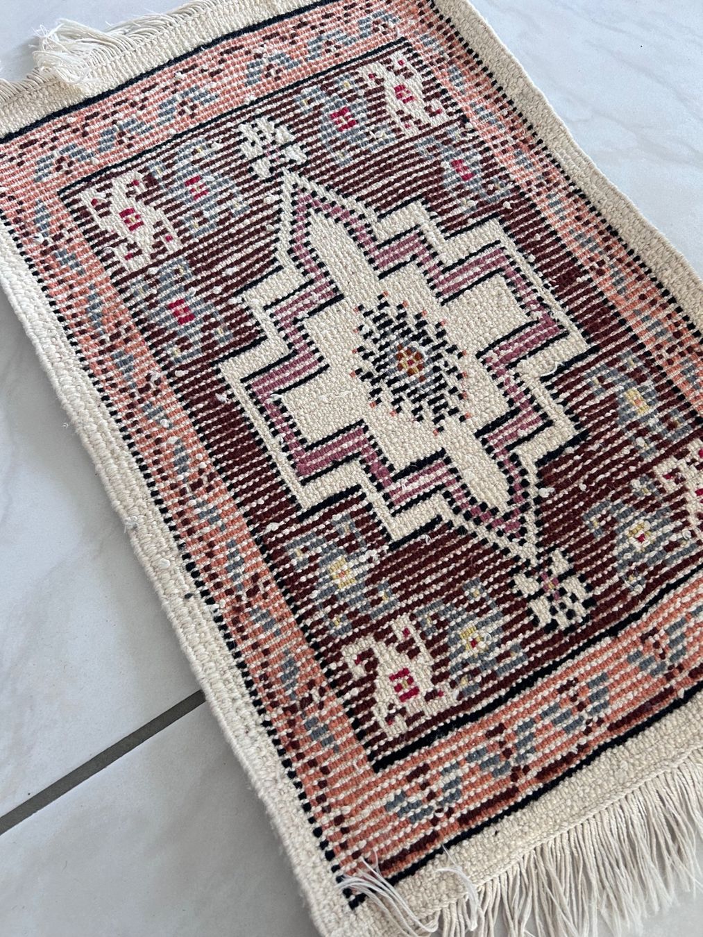 Tappeti: Teppich, Orientteppich, gut erhalten 83x162 – Usato da Solothurn venduto da dbmd333 1