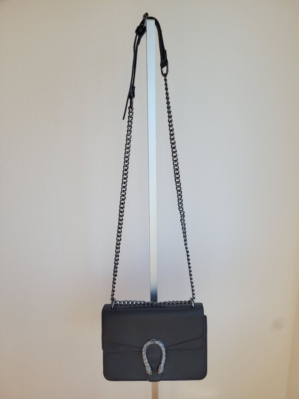 Taschen für Damen: Sac à main/bandoulière à chaîne – Gebraucht aus Villars-sur-Glâne von ninisabri 1