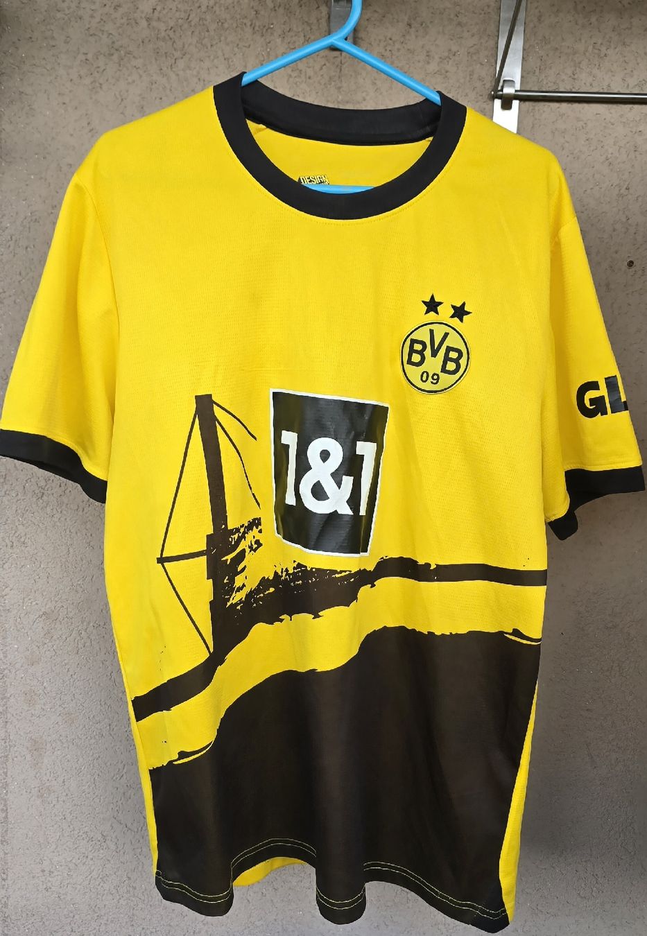 Canottiere & Pantaloni: Trikot  – Usato da Basel venduto da con_kbf8 1