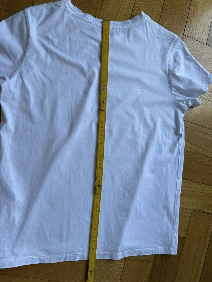 Apc T-shirt: T-shirt A.P.C.  Blanc Taille M  – Usato da Carouge GE venduto da Dom19dom19 6