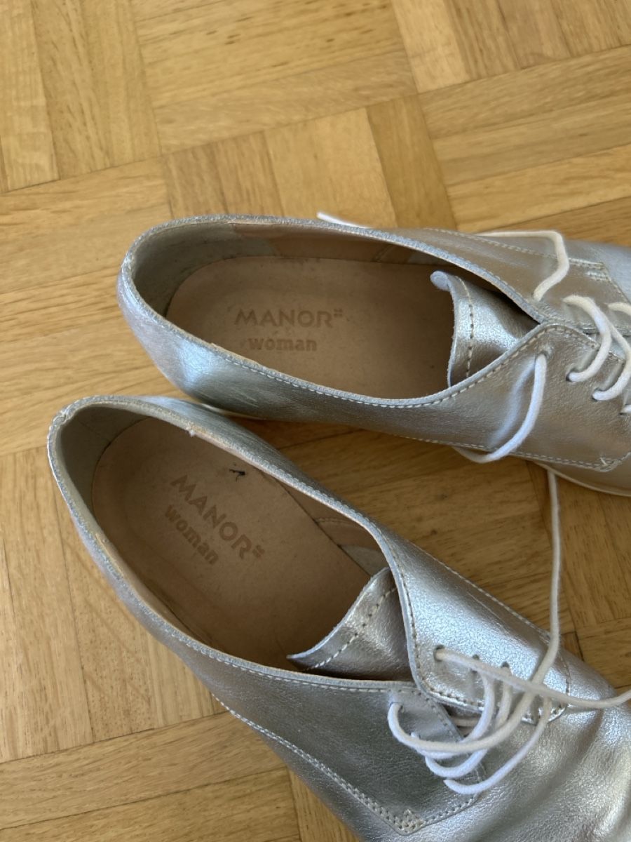 Manor Damenschuhe: Derbies argentées T40 – Gebraucht aus Grand-Lancy von mathchmt 3