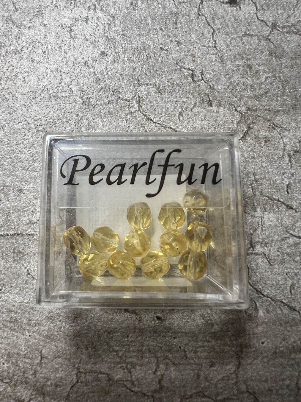 Perle (finte): Glasschliffperle - Farbe Topas hell / 6 mm / Pearlfun – Nuovo (secondo la descrizione) da Stein AG venduto da Anastasia_Asya