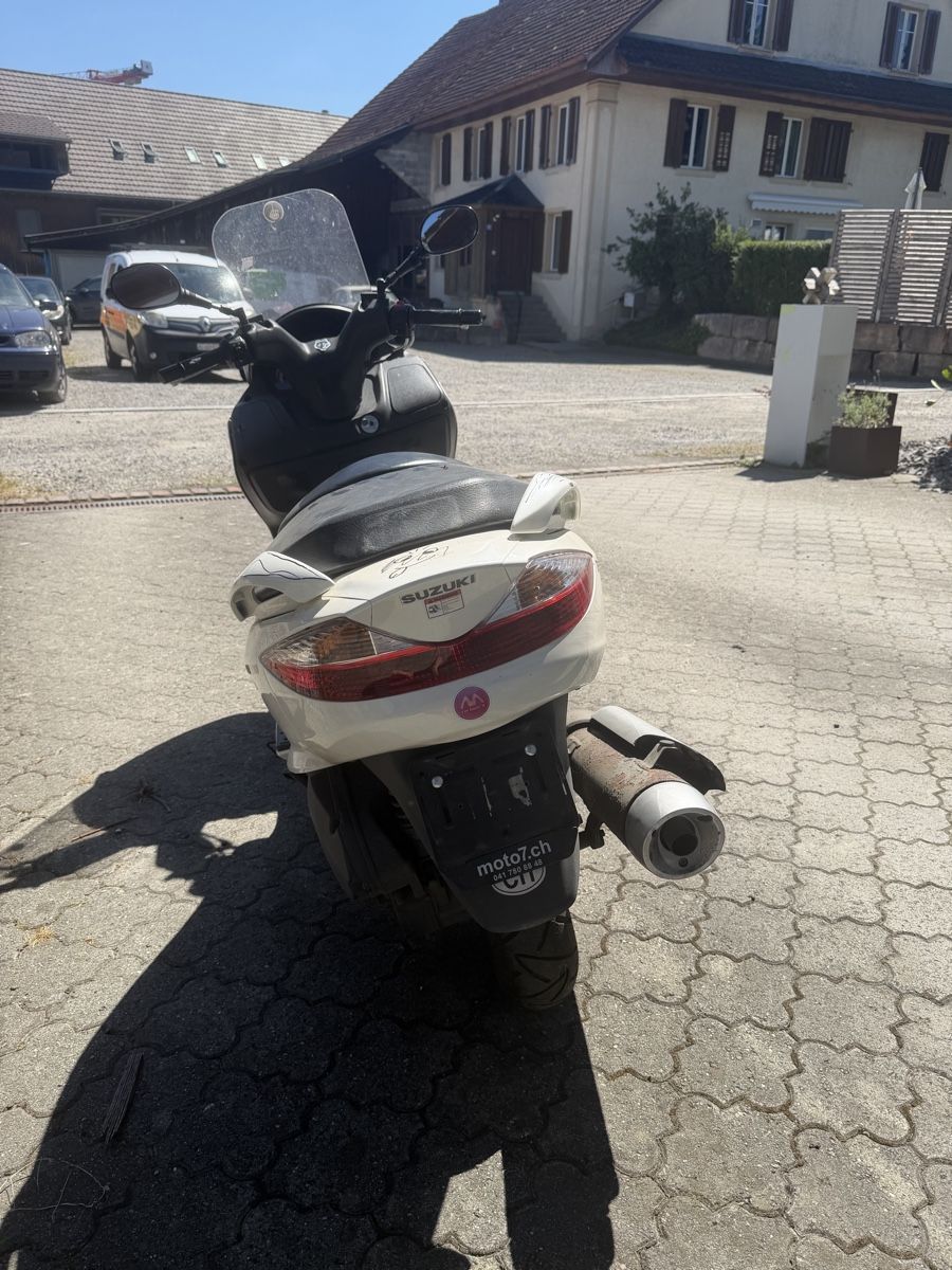 Suzuki Route: Suzuki Burgmann 200 – D'occasion à Boswil par dar_2nnv 3