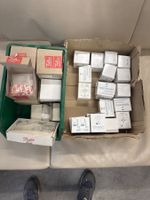Stellantriebe und Raumtemostate neuwertig