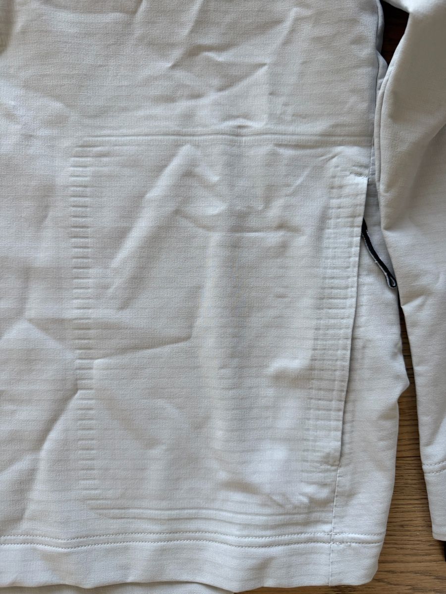 Pulls & Sweat-shirts: On Pace Hoodie M - neu – Neuf avec emballage d'origine à Zürich par z00mie 1