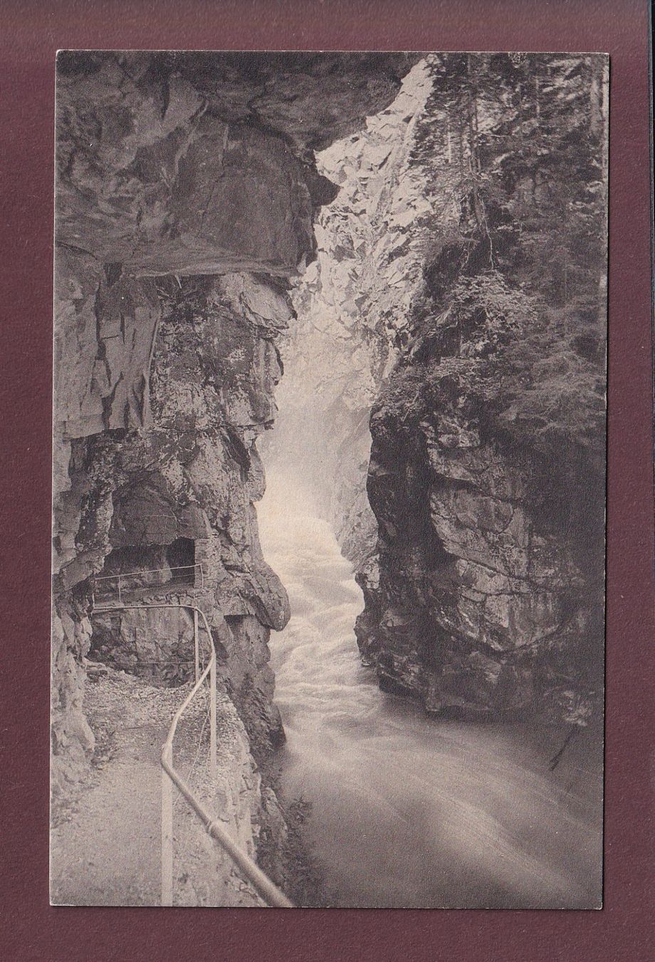 Cartoline postali: Andeer - ROFFLASCHLUCHT - Erster Tunnel – Usato da Pully venduto da nicecards