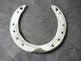 Hufeisen Metall antik gebraucht Dekoration Fundstück 15cm