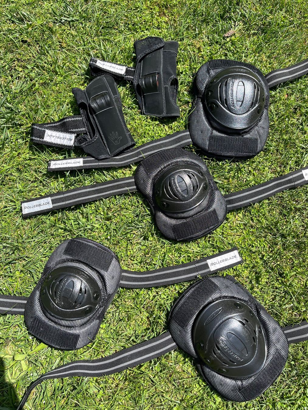 Protezioni & Imbottiture: Inlineskates, velo, Protektoren – Usato da Lenzburg venduto da r_mendes