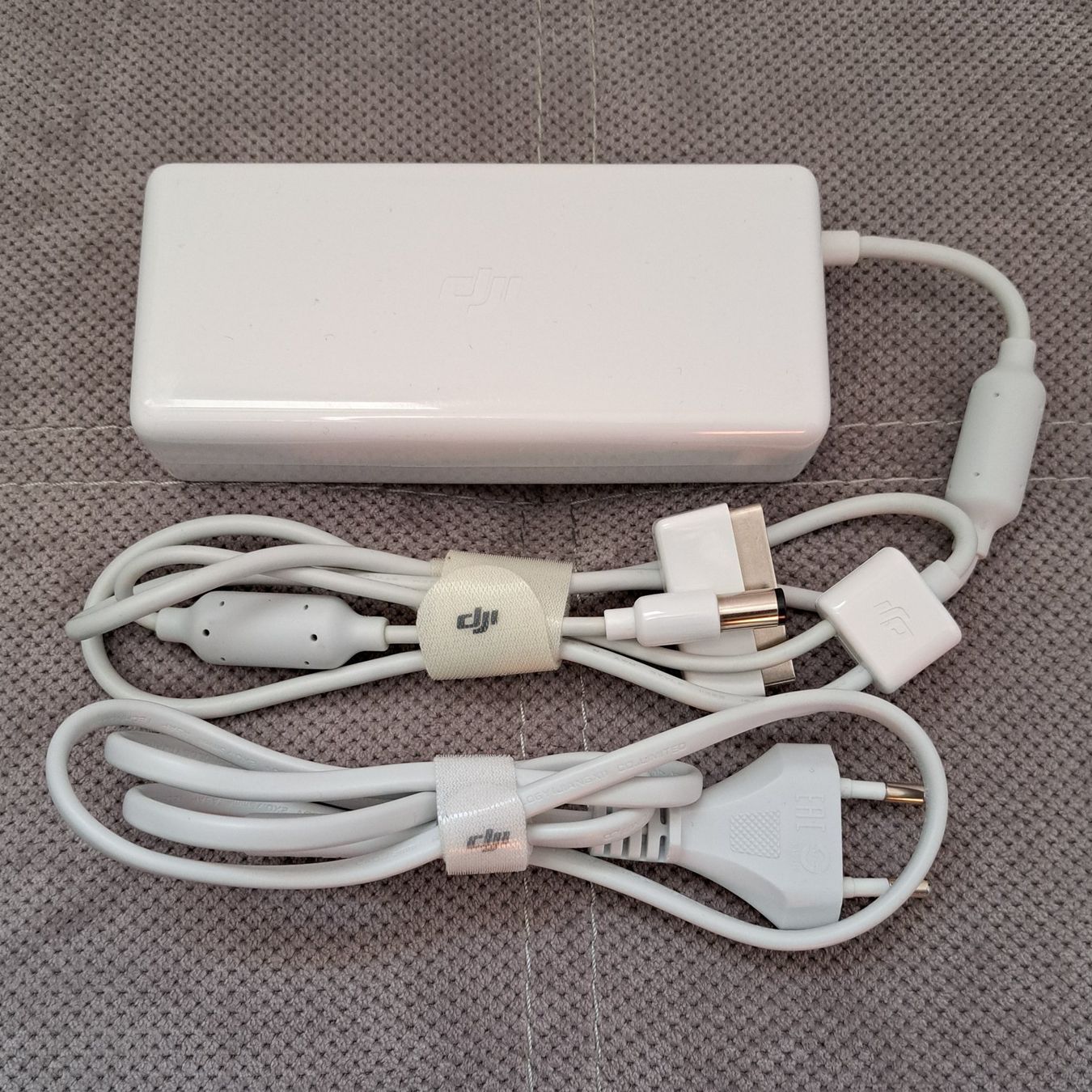 Modellismo RC: DJI Chargeur de Phantom 4 100W - PH4C100 – Usato da Genève venduto da Leo_56_13