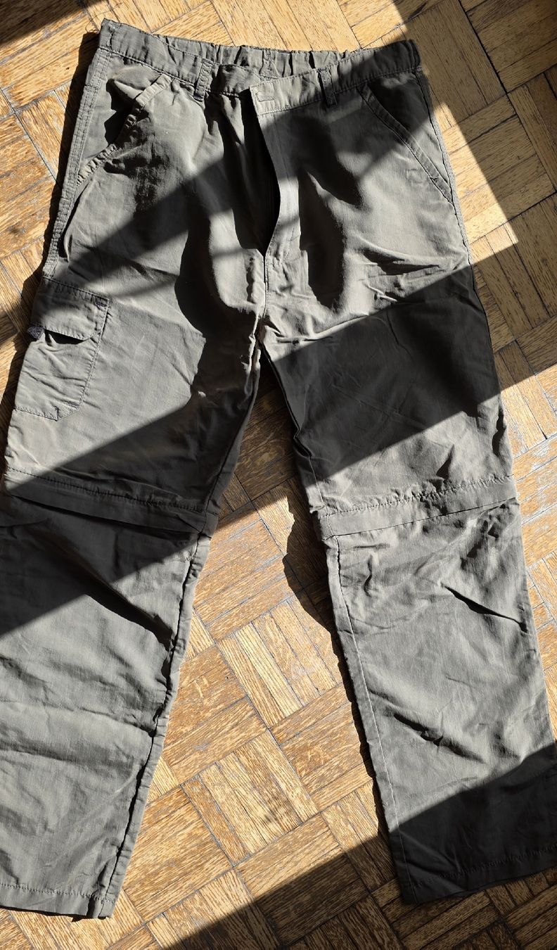 Pantaloni: Pantalon randonnée Kaki taille 2 – Usato da Yverdon-les-Bains venduto da van_dq65 1