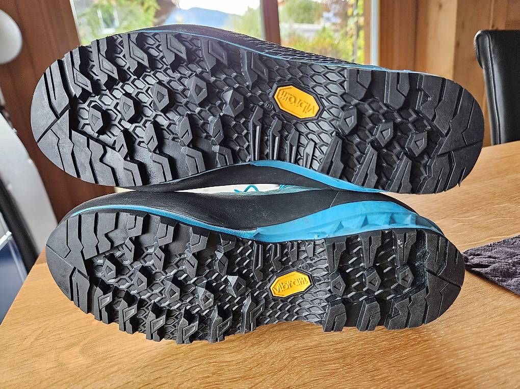 Mammut Chaussures hommes: Mammut Wanderschuhe – D'occasion à Aeschi b. Spiez par Grosam 2
